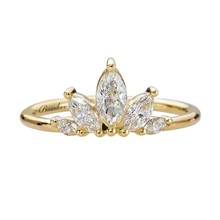 Load image into Gallery viewer, טבעת כתר יהלומי מעבדה בחיתוך מרקיזה 0.5 קראט - זהב 14k