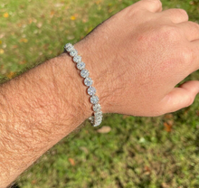 Load image into Gallery viewer, צמיד טניס 7mm Cluster S925 Moissanite