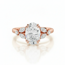 Load image into Gallery viewer, טבעת אירוסין אובאלית 2.5 קראט עם יהלומי צד בצורת מרקיזה ועגולות - זהב 14k